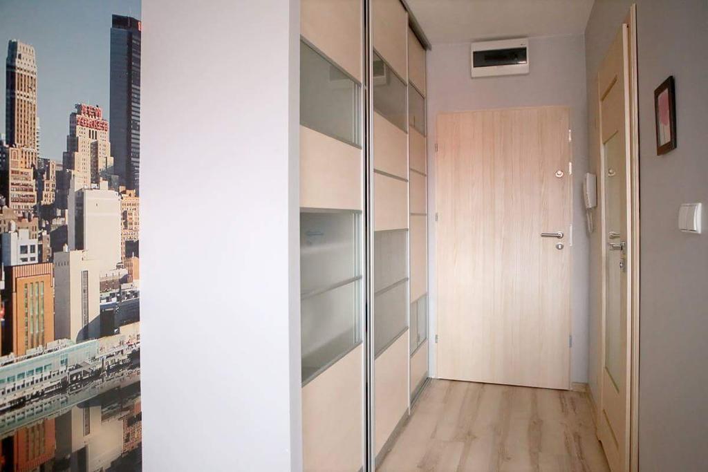 Apartamento estudio de 35 m² en Poznán Centro Ciudad, con 1 baño privado. Exterior foto