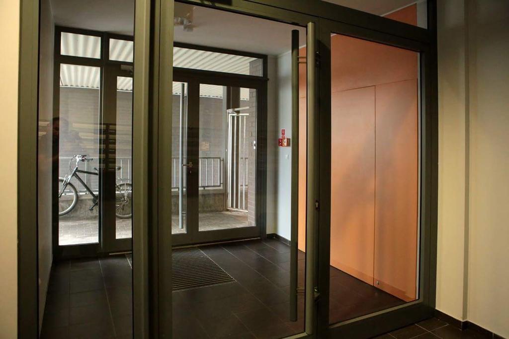 Apartamento estudio de 35 m² en Poznán Centro Ciudad, con 1 baño privado. Exterior foto